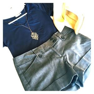 Tracy EVANS gray shorts